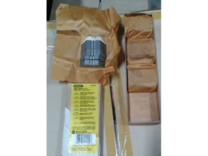 HOJA DE CUCHILLA TRAPEZOIDAL PARA USO GENERAL REF 11-921B PAQUETE *400UN, ESTA CUCHILLA ES COMPATIBLE CON LOS BISTURI REF 10-479, 10-430, 10-424, 10-299 Y 10-189C